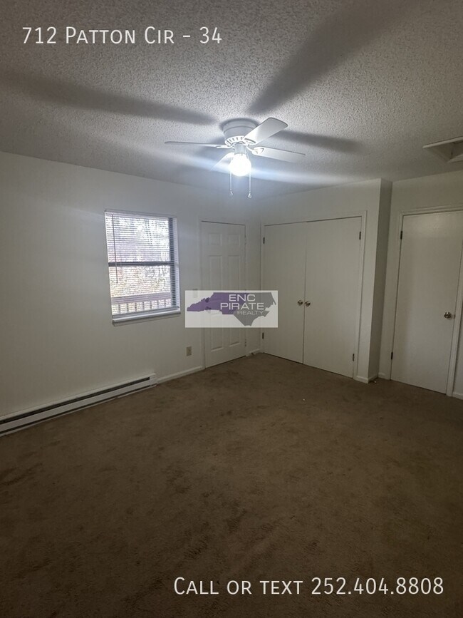 Building Photo - 712 Patton Cir