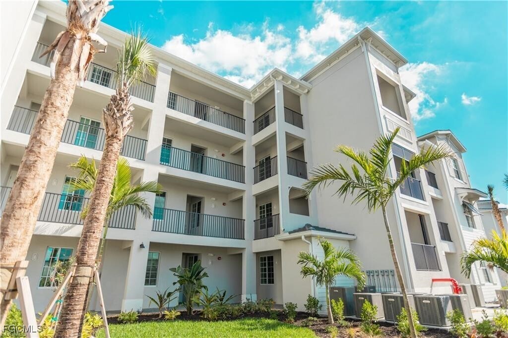 Foto principal - 15275 Grn Acrs Ave