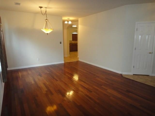 Foto del edificio - 732 Bent Wood Pl