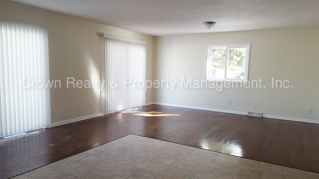 Foto del edificio - 5101 Townsend Pl