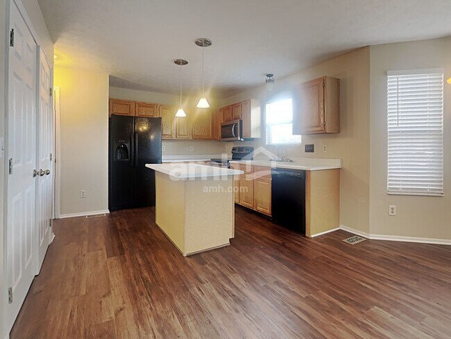 Foto del edificio - 4581 Blainfield Ct