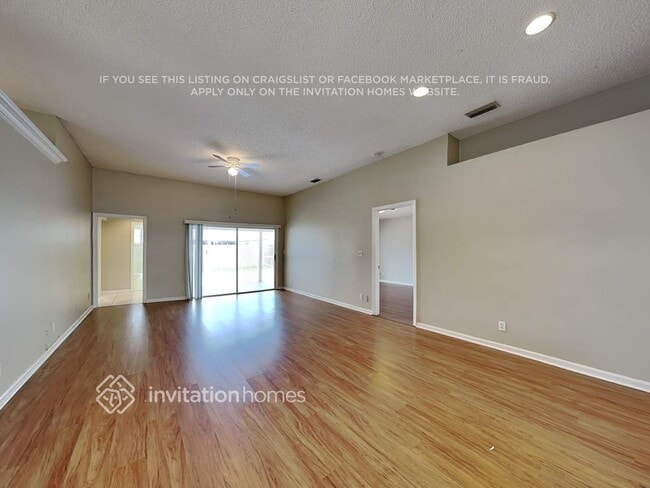 Foto del edificio - 13297 Emerald View Ct