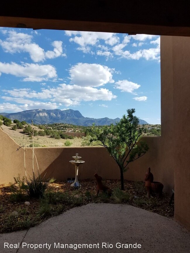 Foto del edificio - 3 br, 2 bath House - 4 Ariel Court