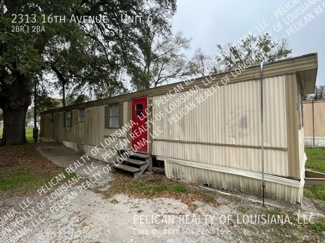 Foto principal - 2313 16th Ave