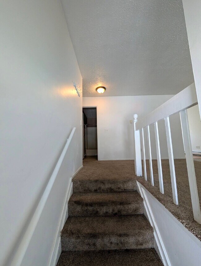 Foto del edificio - 719 Peachtree Pl