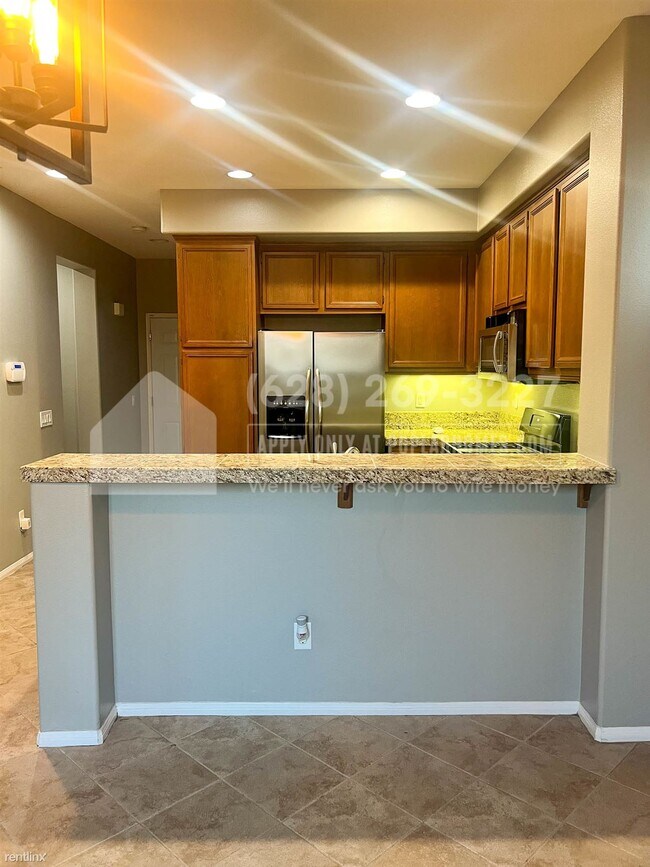 Foto del edificio - 3 br, 2.5 bath House - 35788 Breda Ave -