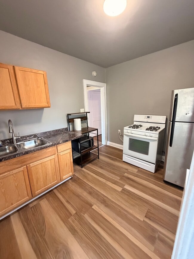 Photo - 1701 Cleveland Ave Apartment