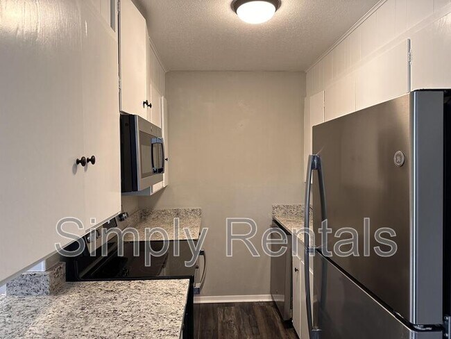 Foto del edificio - 403 Main St