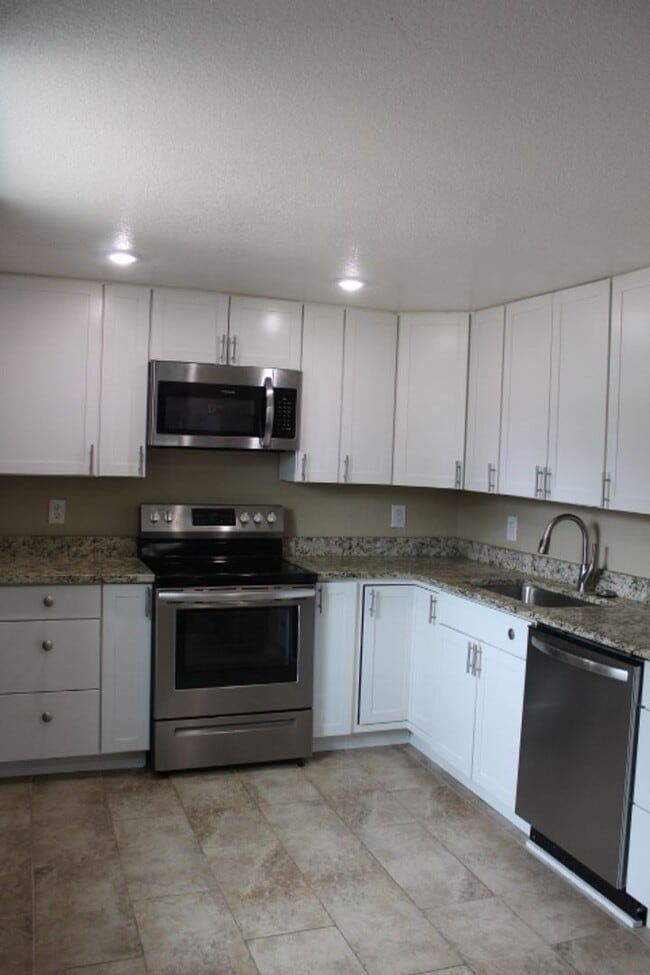 Photo - 3 BR/ 1 BA Ranch home in Commerce City!