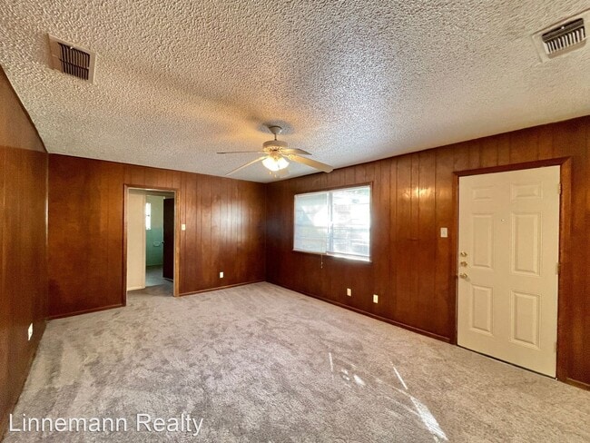 Building Photo - 3 br, 2 bath House - 1907 Willowbend Drive