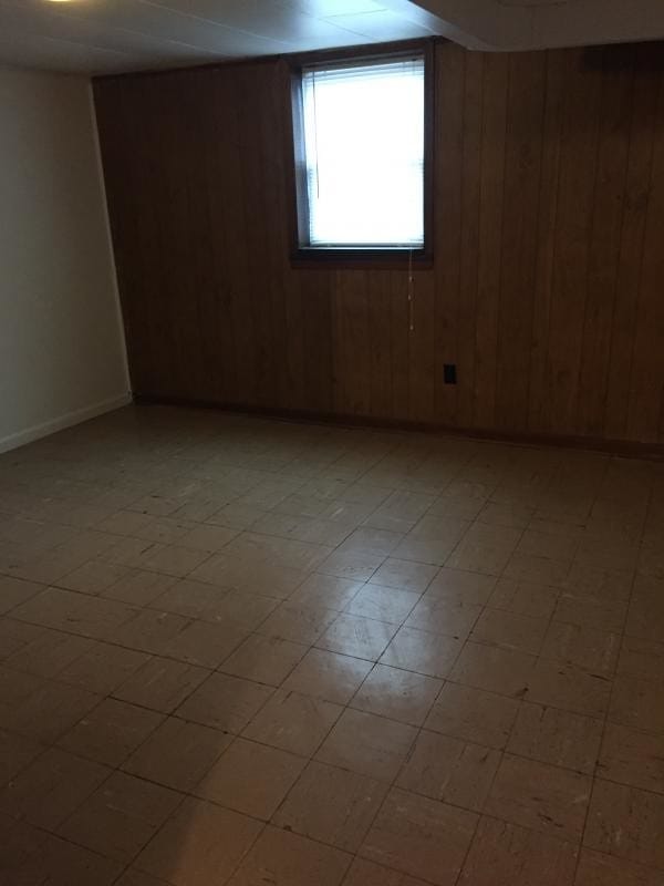 Building Photo - 304 Churchill Ct