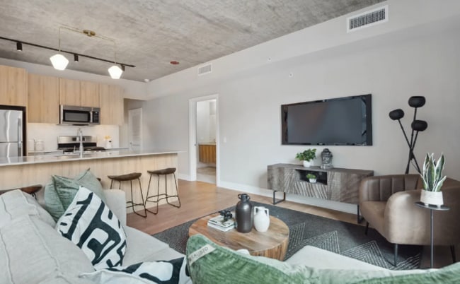 Photo - 1020 W Jackson Blvd Apartment