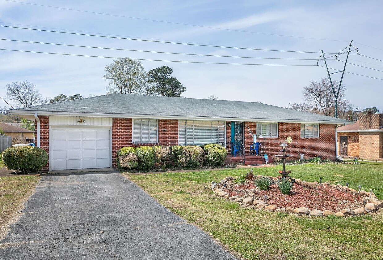 1207 Sanford Ave, Chattanooga, TN 37411 House Rental in Chattanooga