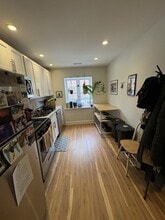 Building Photo - 1410 W Ritner St