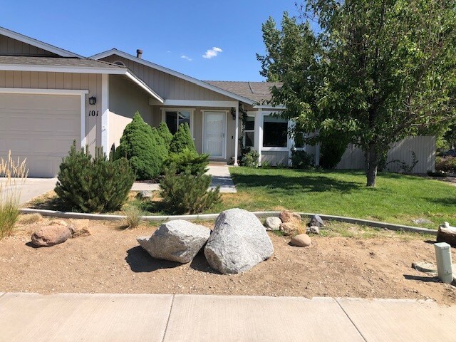 Building Photo - 101 Woodlake Ct