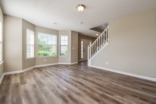 Building Photo - 4210 Donna Way