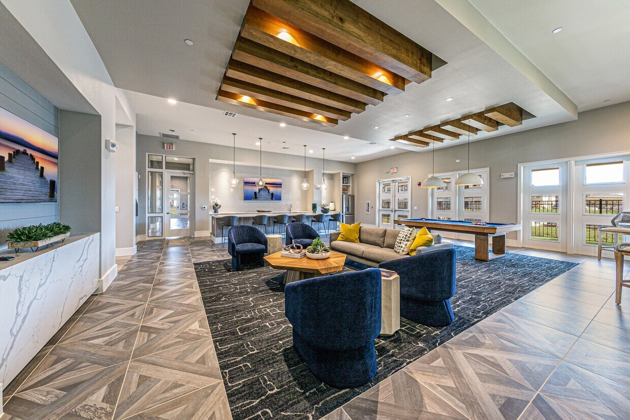 Hawthorne at Bay Forest Apartments in La Porte, TX