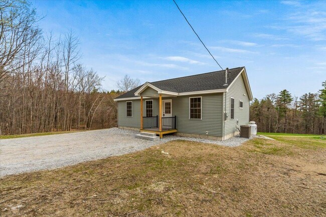 Building Photo - 237 Maplewold Rd