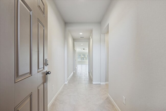 Foto del edificio - 29615 Stanley Canyon Ln