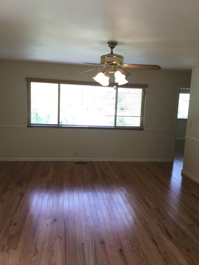 Foto del edificio - 3142 Brent Ct