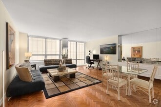 Building Photo - 15 W 53rd St