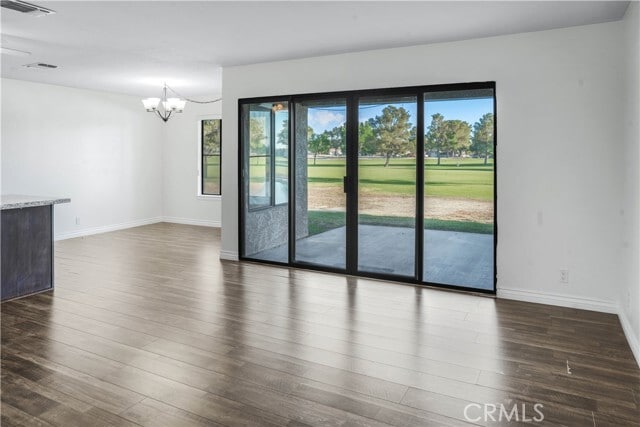 Foto del edificio - 27535 Lakeview Dr