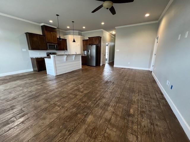 Building Photo - 3933 Carrera Ln