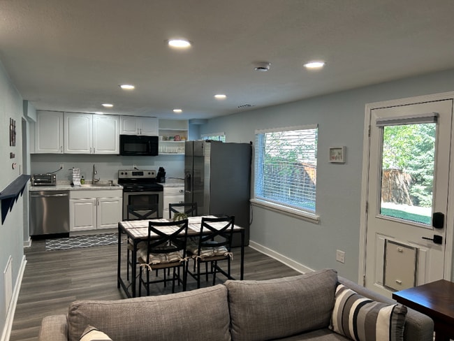 Photo - 4922 N Silverlace Dr House