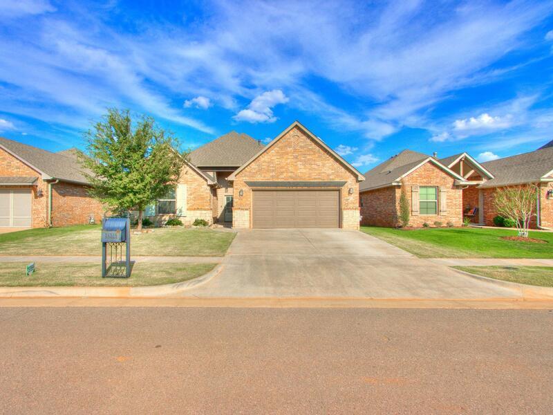 Primary Photo - 14516 Privas Ln