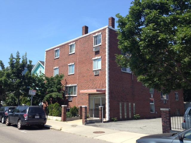 Foto del edificio - 135 Inman St