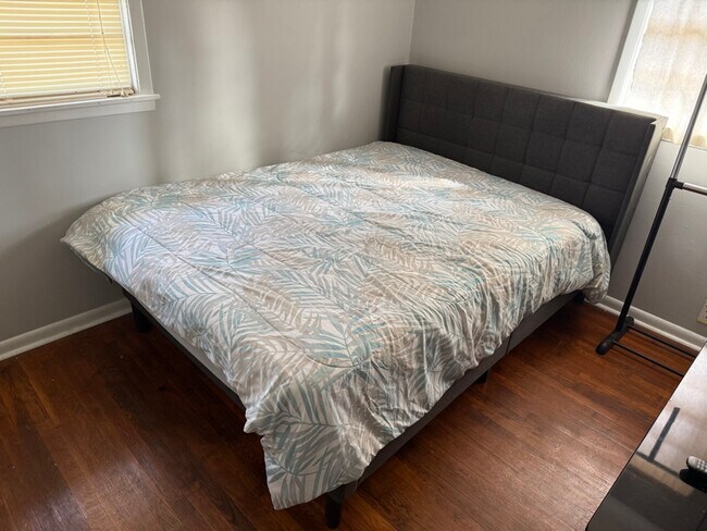 Foto del edificio - 153 Oakcliff Ct NW