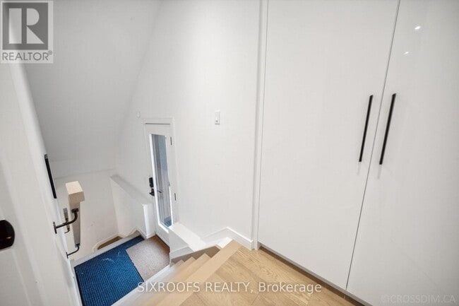 Building Photo - 41 Dunkirk Rd