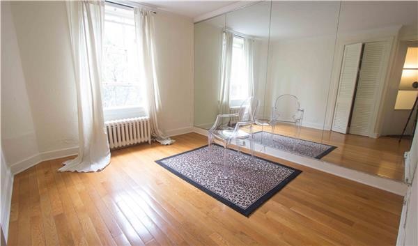 Building Photo - 280 West 11th Street