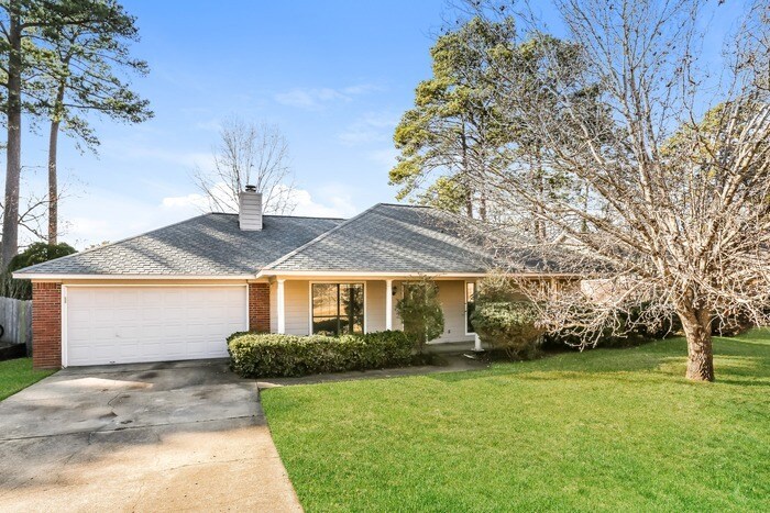 Primary Photo - Charming Brandon Home