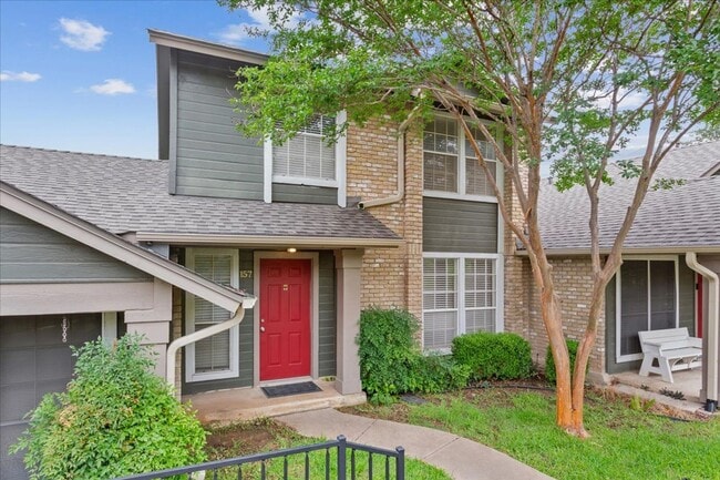 Building Photo - 2 Bedroom 1.5 Bath Condo at Coppertree!
