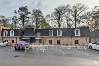 Building Photo - 7201 Arlington Expy