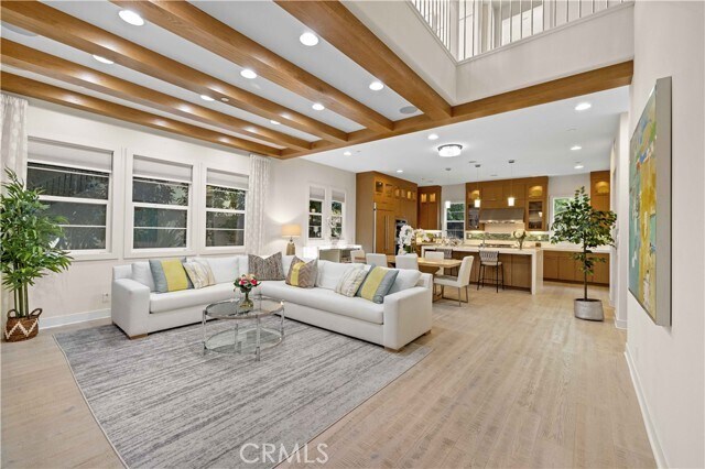 Building Photo - 158 Pinnacle Dr