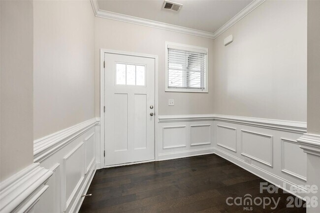 Foto del edificio - 1412 Bramblewood Dr