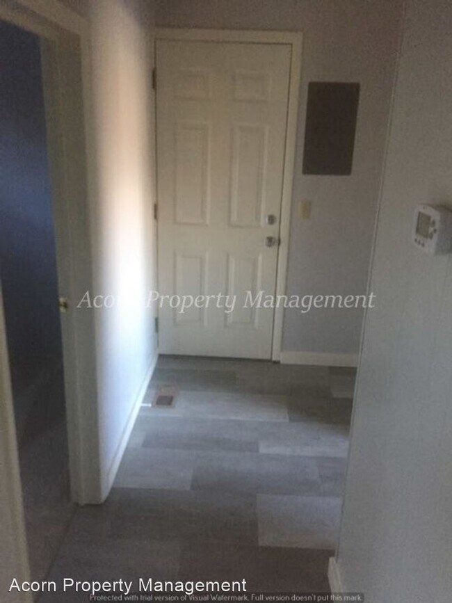Foto del edificio - 2 br, 1 bath House - 15900 NE Halsey St.
