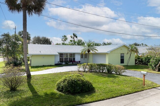 Building Photo - 912 Marlin Cir