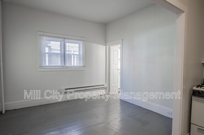 Foto del edificio - 126 Harrison St