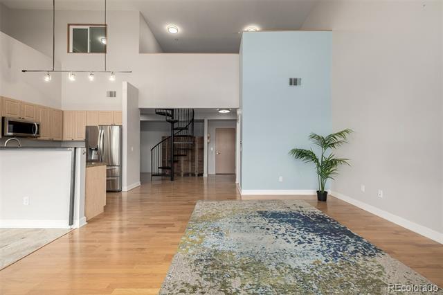 Foto del edificio - 5677 S Park Pl
