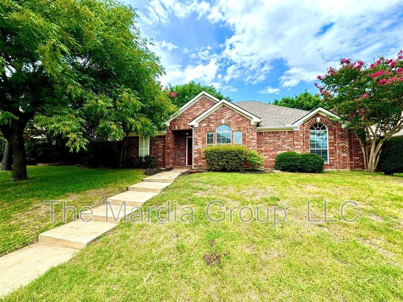 Foto principal - 10216 Mallory Dr