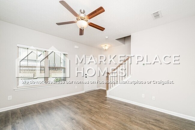 Foto del edificio - 4052 Saddlecreek Wy