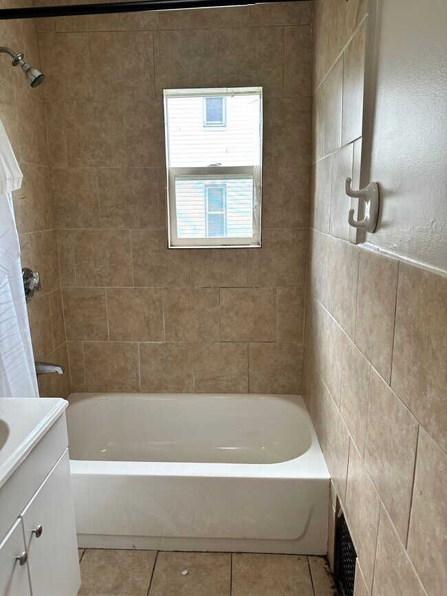 Foto del edificio - 222 River St