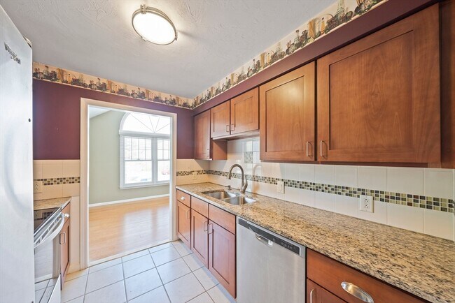 Foto del edificio - 600 County St