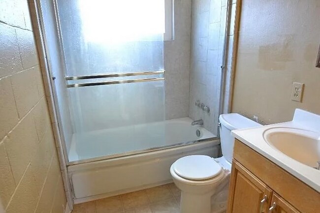 Foto del edificio - 1146 Azusa St