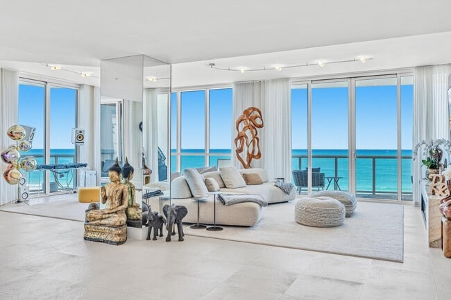 Foto del edificio - 50 South Pointe Dr