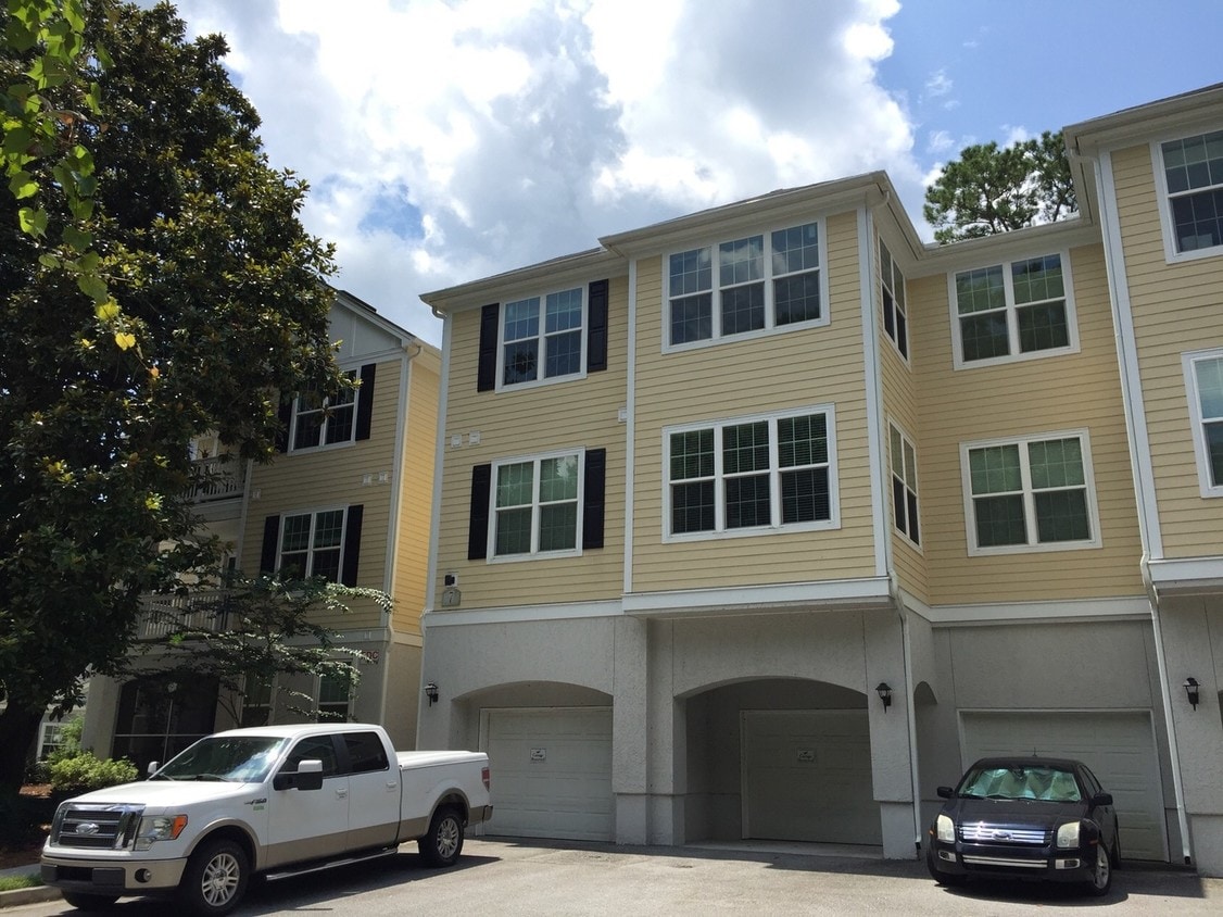 2 Bedroom 2 Bath Condo at Twelve Oaks at F... - 2 Bedroom 2 Bath Condo at Twelve Oaks at F...