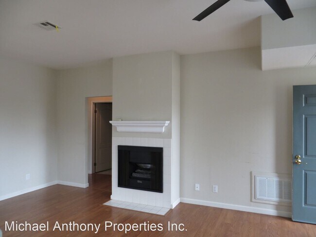 Foto del edificio - 2 br, 2 bath House - 3535 Caminito El Rinc...